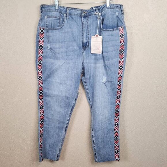 Cherokee Denim - Cherokee Vintage Y2K Southwestern Pattern Embroiderd Skinny Jeans 22W (7180)
